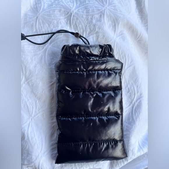 Black Puffer Drawstring Bag- Cosmetics/Glasses - Picture 2 of 4